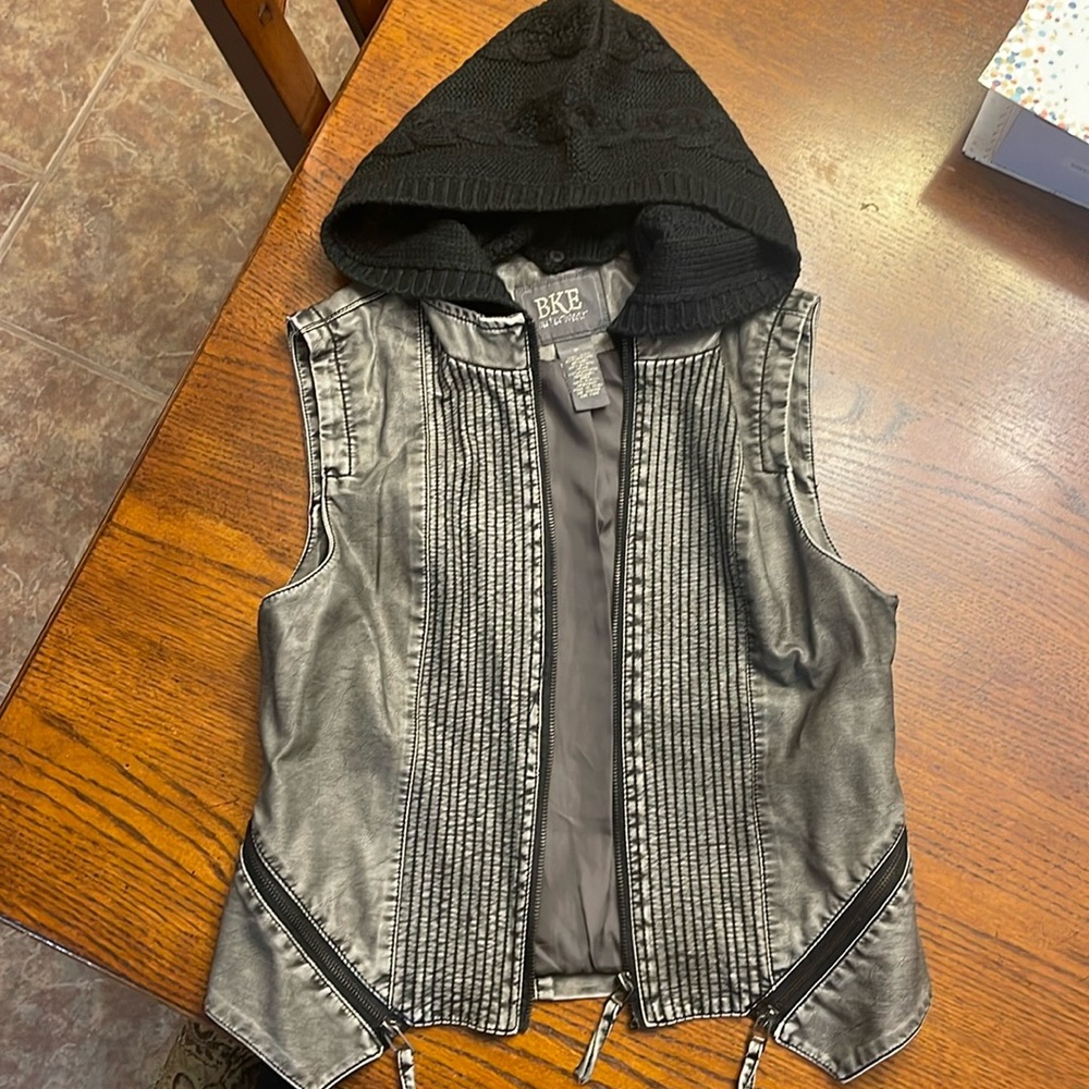 BKE Outerwear Vest- only worn once